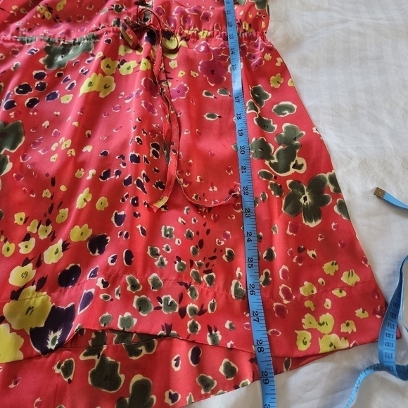 Womens CAbi mid button front cap sleeves flowy top size small - Picture 6 of 6